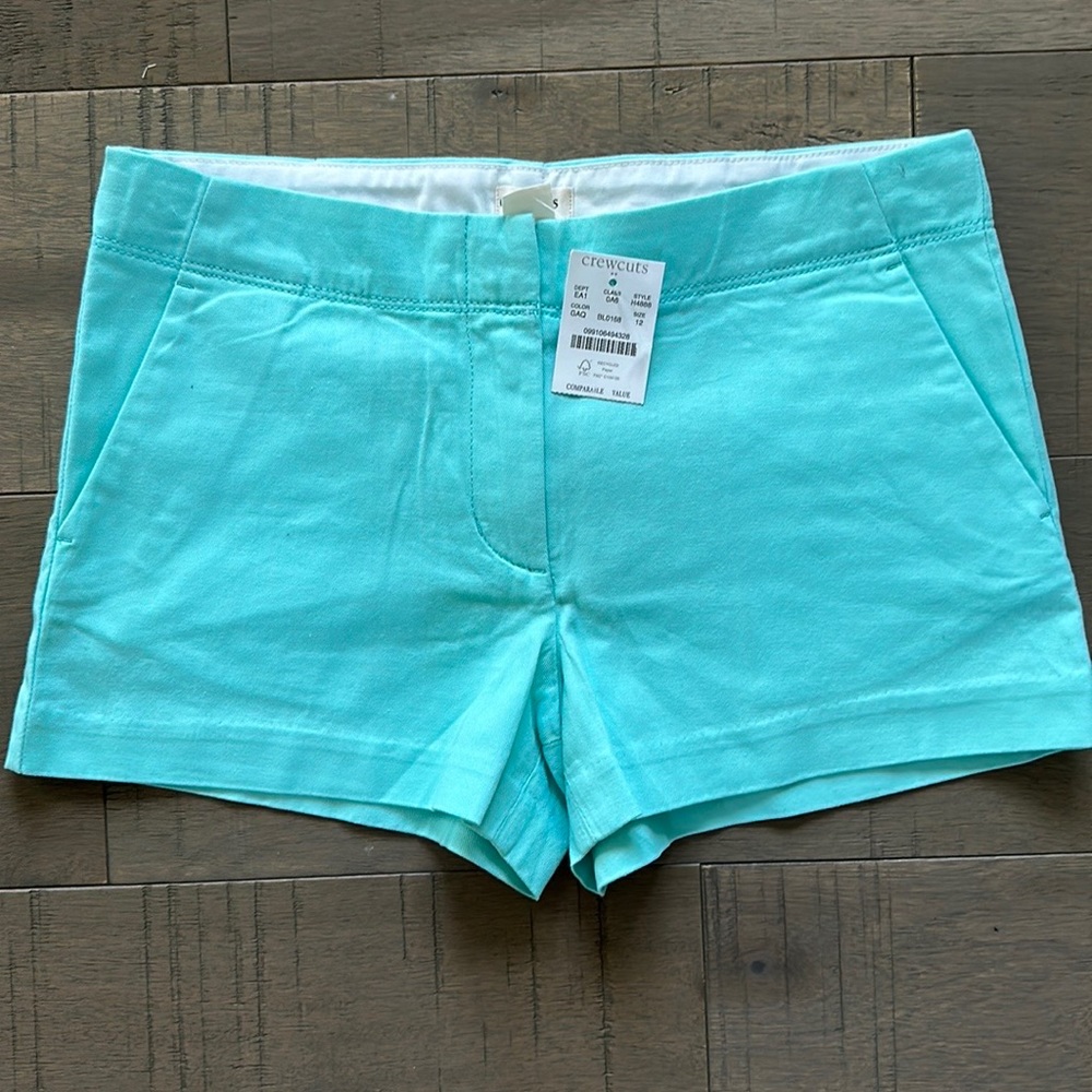 Girls crew cuts shorts.